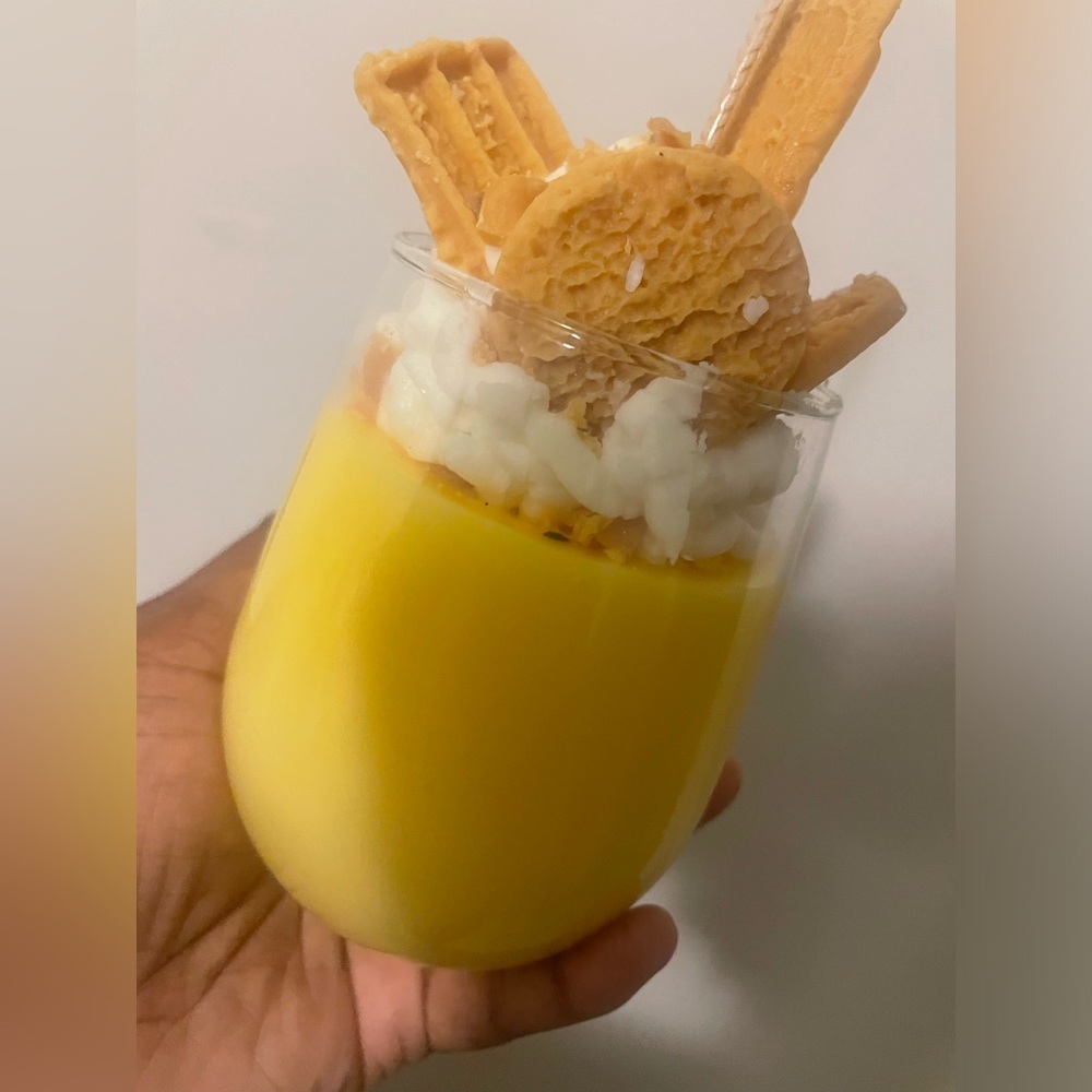 - Banana Taffy candle